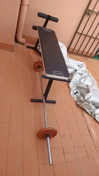 Banco, barra olímpica y discos Salter