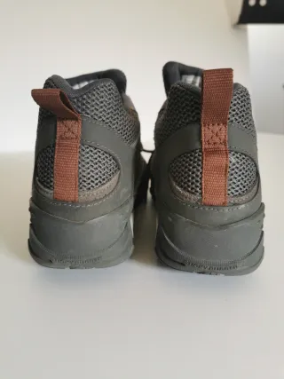 Botas Merrell Goretex Senderismo /Gris