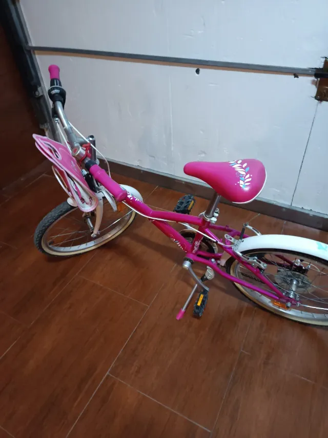 Bicicleta infantil rosa