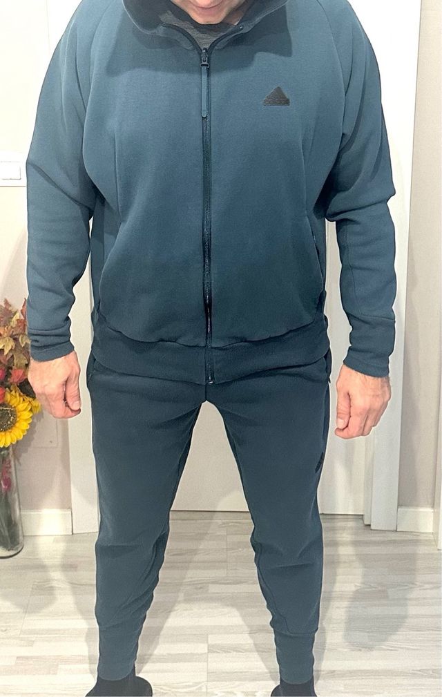 Chándal Adidas ZNE Talla L
