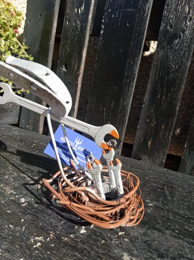 Escultura Nido de Llaves