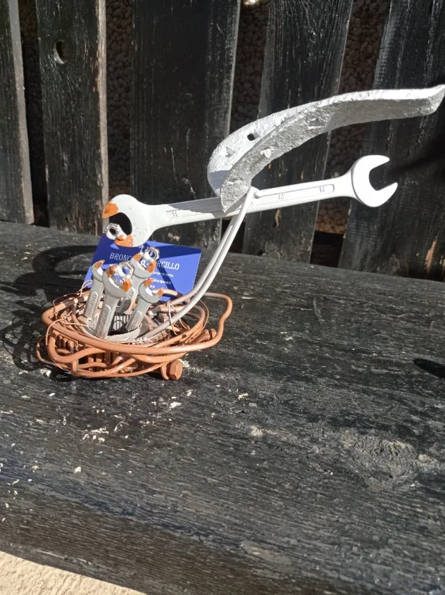 Escultura Nido de Llaves