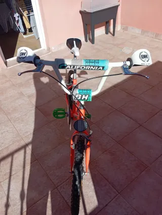 Bicicleta BMX BH California Naranja