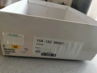 Zapatos morados Nine West piel y charol