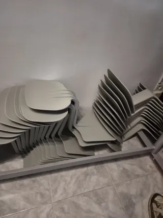 Asiento para niño apilable