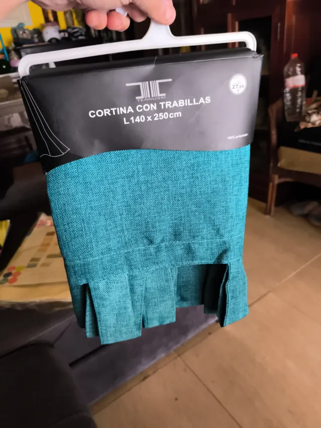 Cortina Terrussi com ilhós 140x250cm