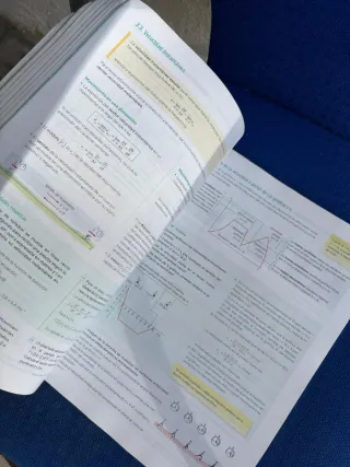 Física y Química. 1 Bachillerato. Revuela