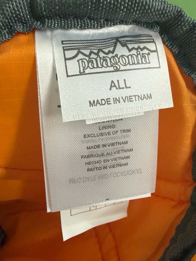 Riñonera Patagonia Roja y Amarilla