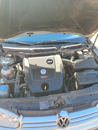 Volkswagen Golf 2001