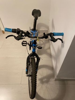 Bicicleta infantil azul