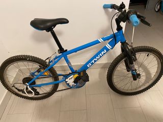 Bicicleta infantil azul