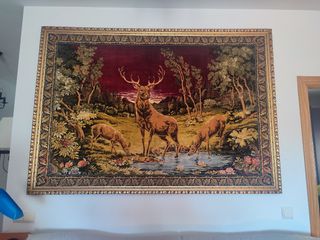 Tapiz de pared con ciervos