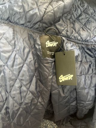 Chaqueta vaquera con capucha STWD