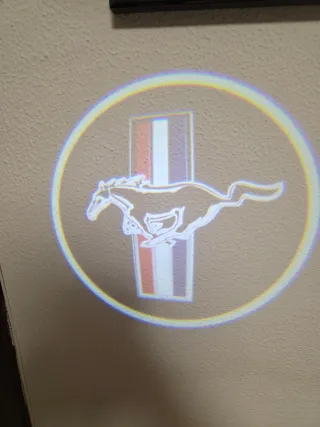 Luces LED Puerta Coche Cortesia