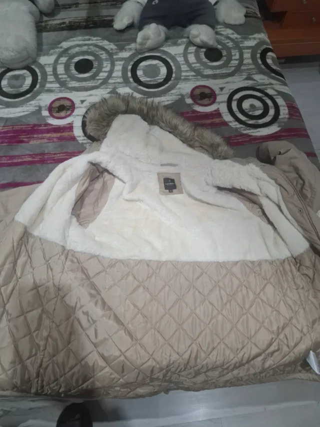 Abrigo Clock House C&A Beige