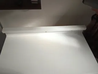 Escritorio de madera blanco