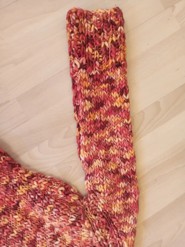 Jersey de punto en tonos cálidos