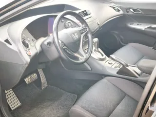 Honda Civic 1.8 Automático • Executive • Impecable