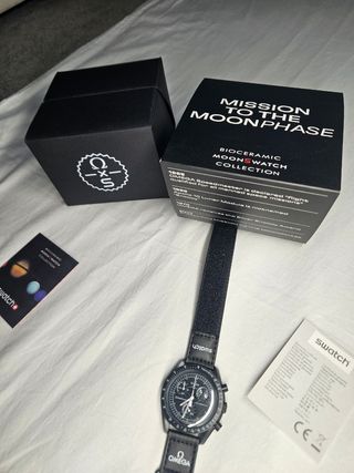 Omega x Swatch Mission to the Moonphase