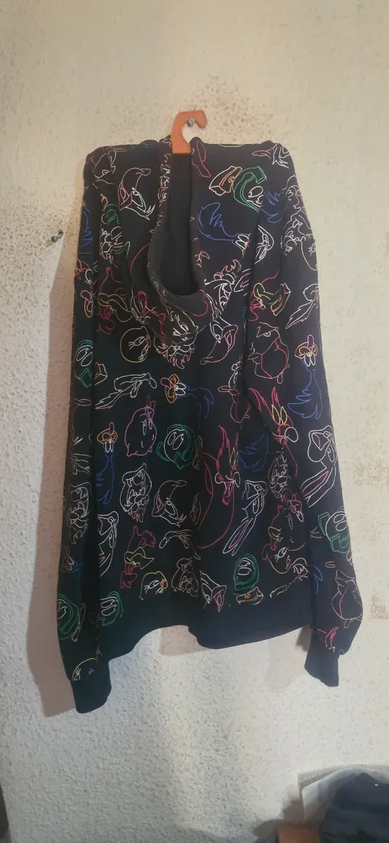 Sudadera Looney Tunes Multicolor original.