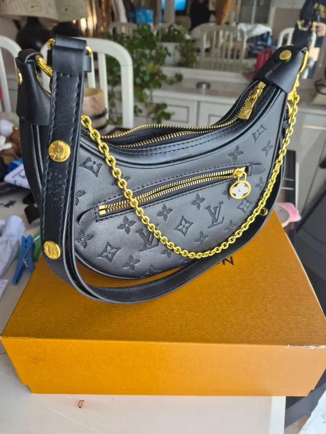 Bolso Louis Vuitton Negro y Dorado