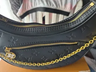 Bolso Louis Vuitton Negro y Dorado