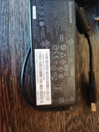 Cargador Lenovo 65W 20V Original
