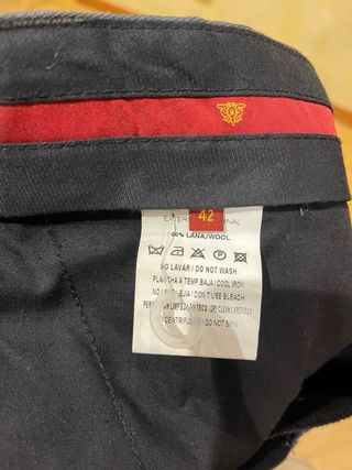 Traje de hombre gris