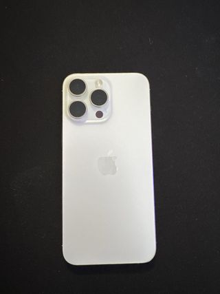 iPhone 15 Pro Max Plata Arreglar o piezas