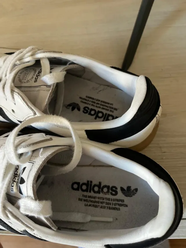 Zapatillas Adidas Samba Blancas y Negras