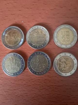 monedas 2 Euros. 4 Euros unidad