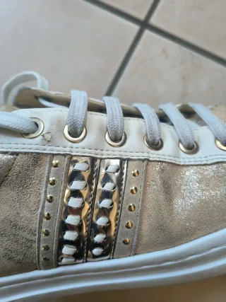 Sneakers Geox donna oro e beige