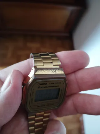 Reloj Casio Dorado