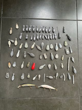 76 plomos de pesca variados