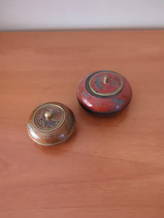 2 Cajitas Vintage Metálicas Decoradas