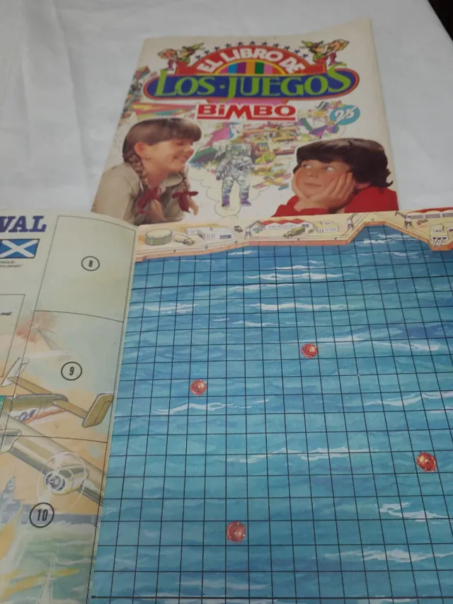 Libro Juegos Bimbo Combate Naval, dos albums