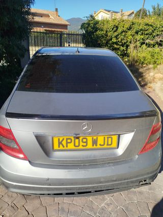 Puertas, capo y aletas Mercedes W204