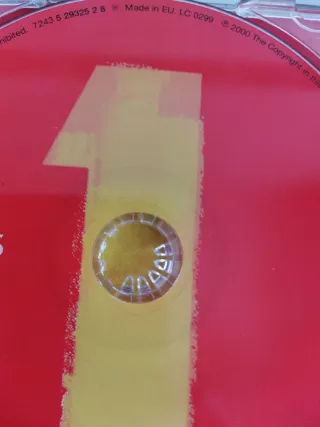 Lote  CDs: El Bosco, Cher, Beatles, Jarabe de Palo