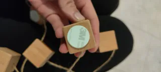 Portafoto con corda in legno e metallo