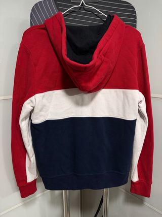 Sudadera Hollister. Hombre. Talla S.