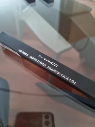 Matita labbra MAC nuova