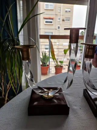 Pareja de candelabros de 30 años de antigüedad