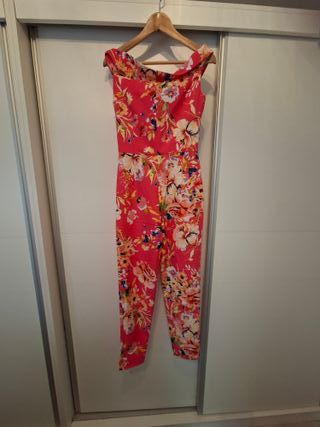 Mono floral sin estrenar para eventos