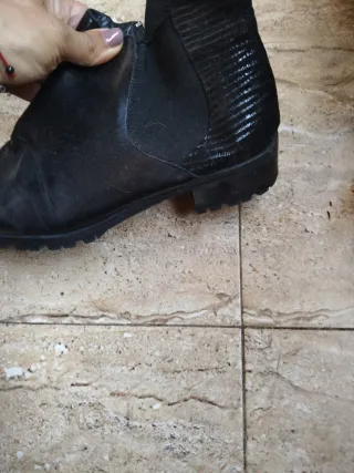 2 Pares Botines Piel Negros