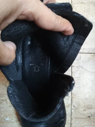 2 Pares Botines Piel Negros