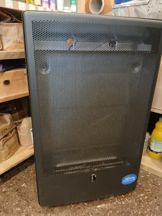 Estufa de butano negra  Llama Azul