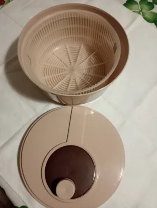 Centrifuga verdure beige/marrone