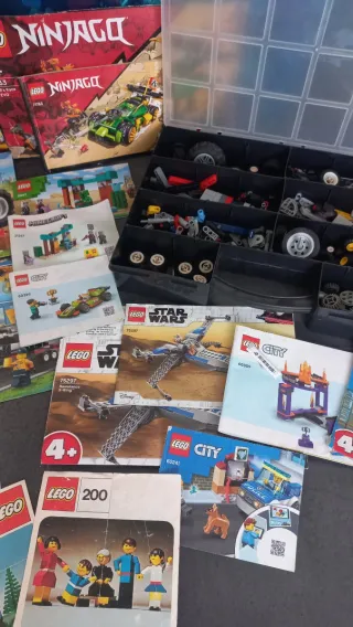 Lote de 15kg de piezas y sets de Lego