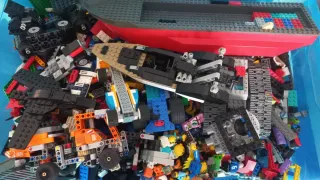 Lote de 15kg de piezas y sets de Lego