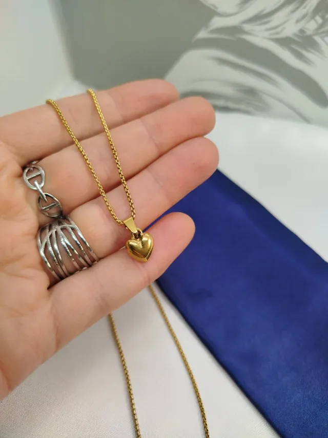 Collar Corazón Acero Inoxidable Dorado